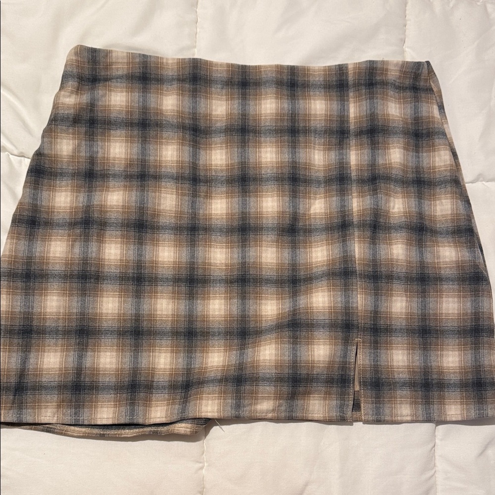 Old Navy Blue and Tan Plaid Mini Skirt